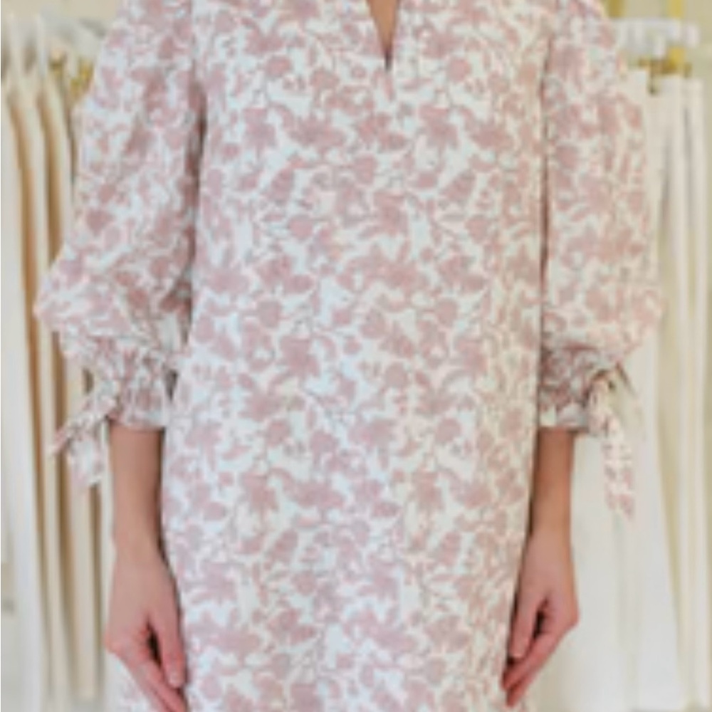 Entro Floral Midi Floral 3/4 Sleeve Dress Size L NWT.